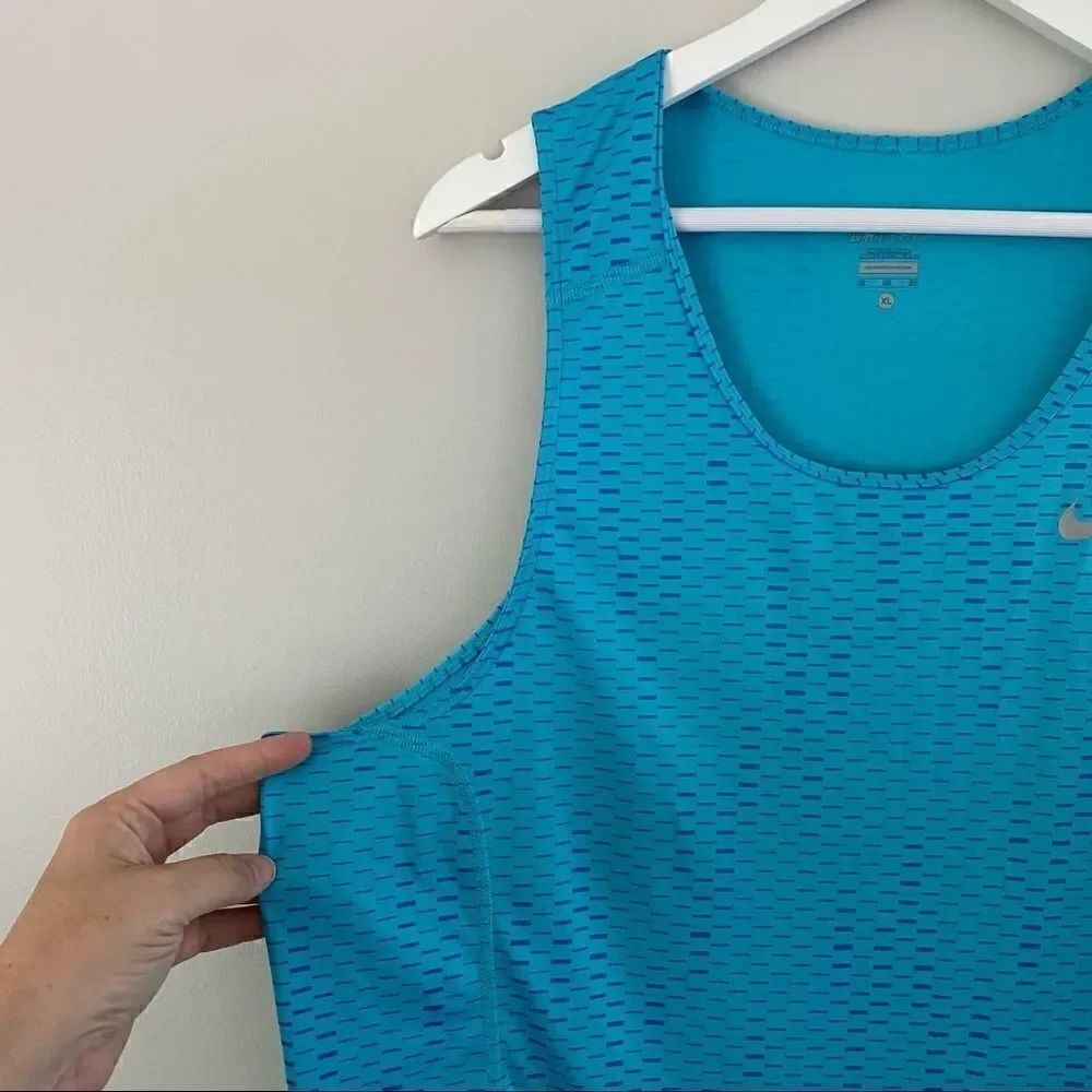 Nike blue gray XL sleeveless tank - Picture 4 of 9